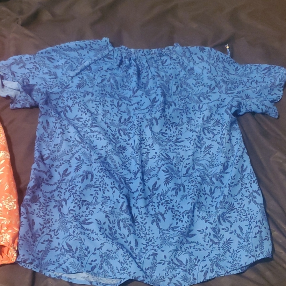 Bundle 2 shirts - Picture 7 of 8